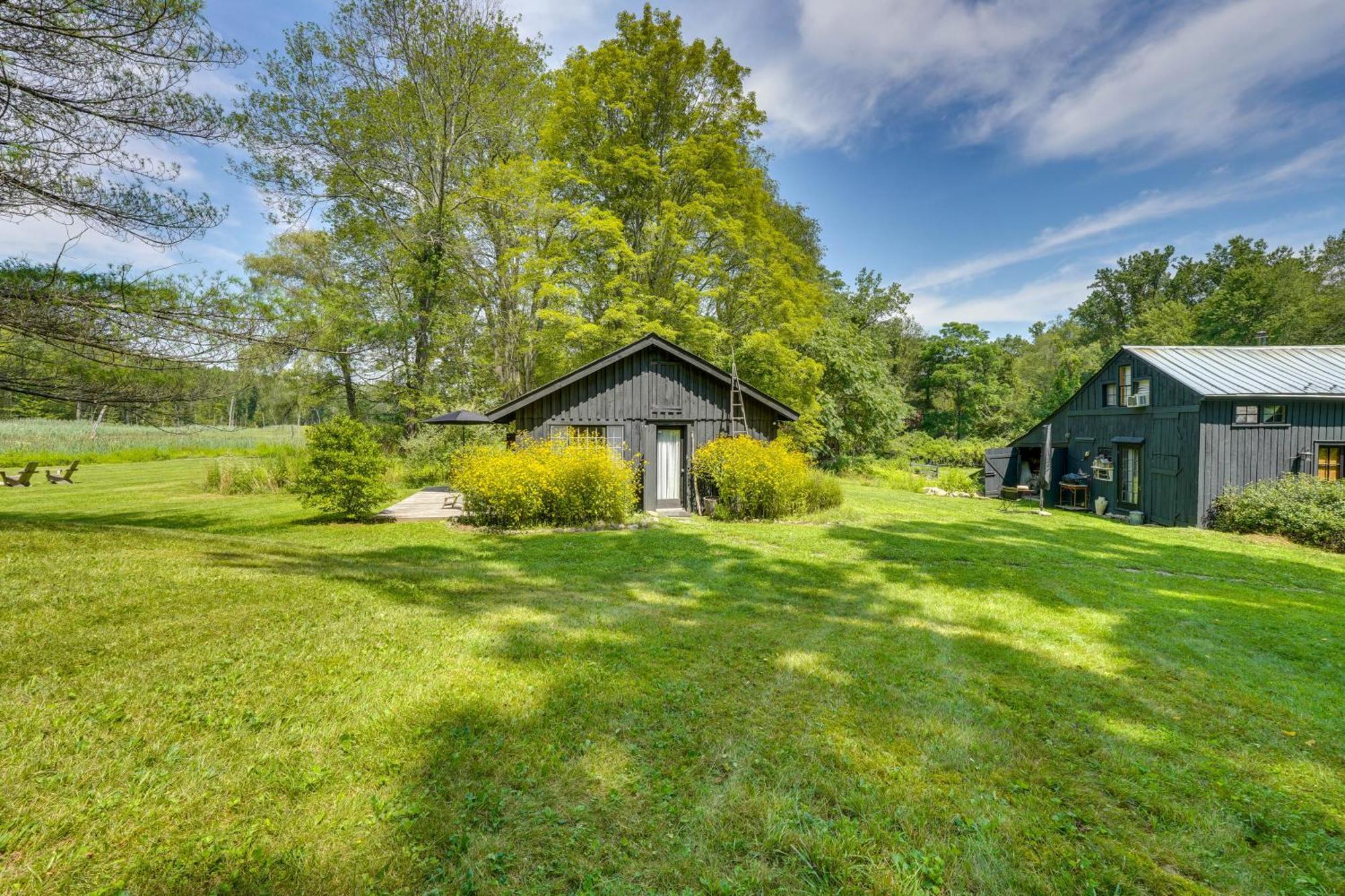 Highland 1850S Studio Barn On Sprawling 4 5 Acres! Apartment Exterior photo